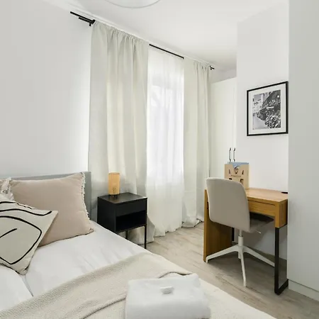 Calliera Charming By Renters Appartement